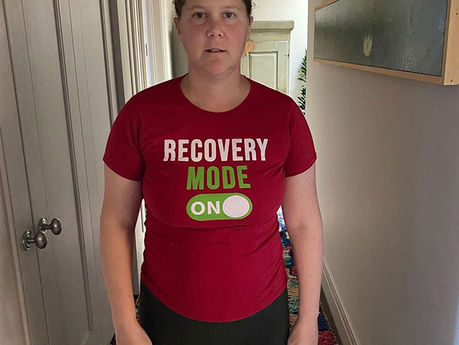 Amy Schumer reveals a tumor was found during her endometriosis surgery